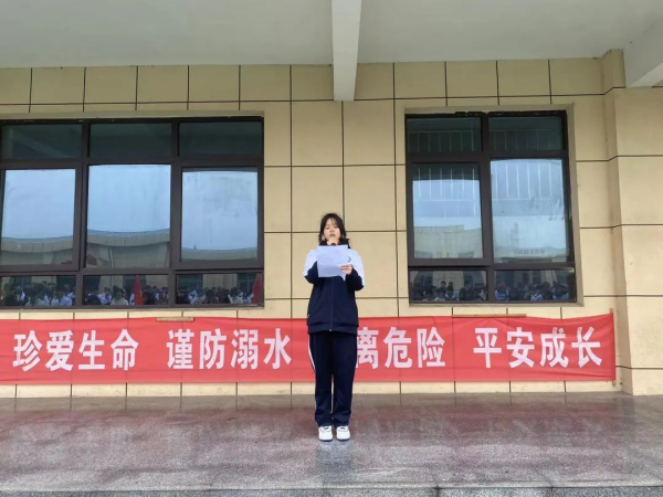 岳陽(yáng)市江南通信職業(yè)技術(shù)學(xué)校,岳陽(yáng)江南學(xué)校,岳陽(yáng)江南通信學(xué)校,岳陽(yáng)職業(yè)學(xué)校